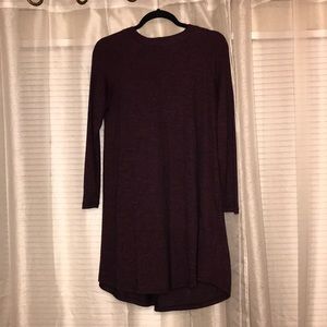 Quarter-sleeve t-shirt dress